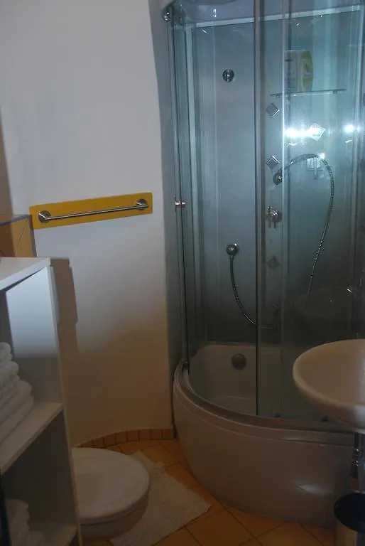 Apartment Apartman Na Kampe Prag