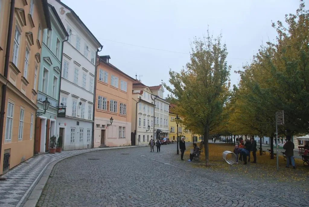 Apartman Na Kampe Prag Tschechische Republik
