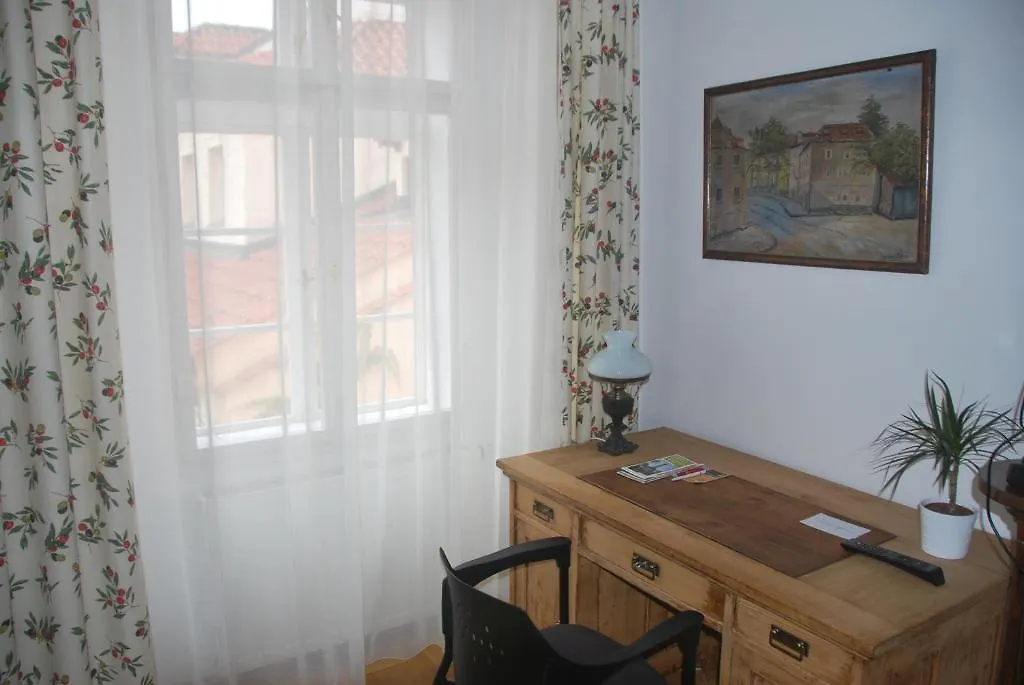Apartment Apartman Na Kampe Prag