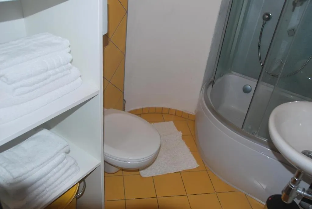 Apartman Na Kampe Prag Apartment